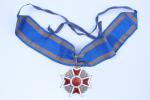 Roumanie 
Ensemble comprenant étoile de Commandeur et plaque de Commandeur...