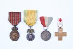 France 
Quatre médailles :

- Médaille de Sainte Hélène (instituée en...