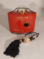 Yves Saint Laurent"Opium", 1977Flacon publicitaire en résine thermoformée et zamac...