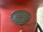 GEX, modèle R17 Ancienne pompe à essence à bouteilles à...