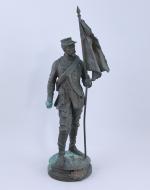 Charles Anfrie (1833-1905) Le porte drapeau Bronze patiné. Signé et...