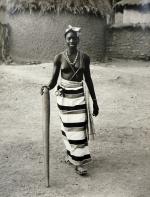 AFRIQUE : Côte d'ivoireTypes de femmes aux seins nus, scènes...