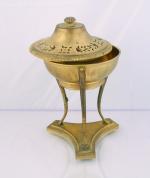 GUERLAIN - "Brûle Parfum" - (années 1930)

Rare brûle-parfum en bronze...