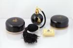 LANVIN Parfums - (années 1960-1970)

Lot comprenant le flacon-vaporisateur "boule noire"...