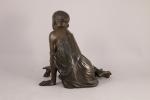 attribué à James PRADIER (1790-1852)La joueuse d'osselets.Bronze patiné.Haut. 25,5 cmLa...