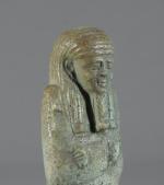 ÉGYPTE, probablement Sakkarah - XXVIe dynastie, règne d'AmasisOUCHEBTI en faïence...