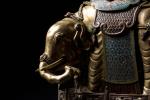 Bel éléphant en bronze cloisonné provenant de lancienne collection Bulgari,...