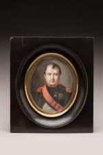 Portrait sur ivoire figurant Napoléon Ier par Hesse un mois...