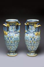 Jean BERTHOLLE (1909-?)
Paire de vases à anses, 1950
en céramique émaillée...