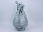 Jules JOUANT (1863-1921)
Vase à la naïade pêchant

en étain modelé en...