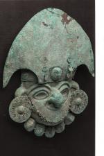 Pérou, culture Mochica. V-VIIe siècle après J.-C. 
Grand masque funéraire...