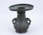 Japon, époque Meiji (1868 - 1912).
Vase à panse basse 

en...