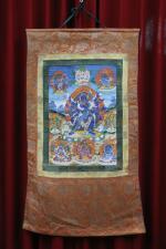 Tibet, XXe siècle.Tangkadétrempe sur toile, Chakrasamvara debout sur des démons...