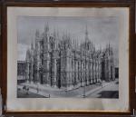 [Italie] 

Photographe non identifié
Milan. Le Duomo présenté sous cadre.
Fin XIXe...