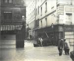 [Paris crue de 1910]13 tirages représentant les inondations de la...