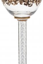 Venise, XIXe siècle Grand verre d'apparat en verre transparent orné,...