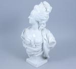 D'après Louis-Simon Boizot (1743-1809) Marie-Antoinette drapéePorcelaine à glaçure blanche sur...