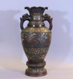 Japon - Epoque Meiji (1868 - 1912) 
Important vase 

en...