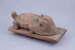 Japon - XXe siècle
Okimono 

en bois, sculpté d'une tortue minogamé,...