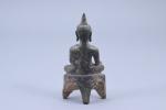 Thaïlande - XVIIe-XVIIIe siècle
Statuette 

en bronze à patine brune, bouddha...