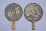 Japon - Epoque Meiji (1868-1912) 
Deux miroirs à main 

en...
