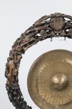 Chine - Fin du XIXe siècle 
Gong 

en cuivre martelé....