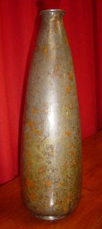 Jean DUNAND (1877-1942)Vase à panse élancée en dinanderie, en argent...