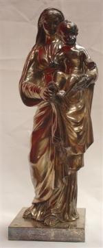 VIERGE à L'ENFANT. Bronze argenté. Haut. 44 cm.