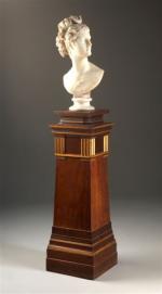 Prosper d'ÉPINAY (1836 - 1914).Diane.SCULPTURE en marbre blanc sur socle...