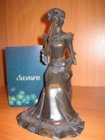 "Sasmira"SASMIRA ébène. Résine. Figurine Attakus Collection.Certificat n°081 / 150 signé...