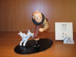 "Tintin"TINTIN AVIATEUR. Résine. Figurine Leblon-Delienne pour Moulinsart. Collection Nostalgie. Certificat...