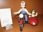 "Wallace & Gromit"WALLACE & GROMIT EN SIDE CAR. Résine. Figurine...