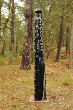 Roger CHOMEAUX, dit CHOMO (1907-1999)Modulation sacréeSculpture en bois brûlé peintHaut....