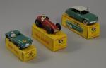 DINKY TOYS. LOT de 3 voitures avec boîtes : -Citroën...