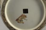 PAIRE de VASES en porcelaine du Japon dite Satsuma. ...