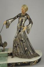 Fortunato GORI (act.1895-1925) Femme aux lévriers.Régule, ivoirine et trois marbres....