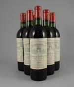 HAUT-MÉDOC, Château La Lagune, 1964. 6 bouteilles, rouge, enveloppées dans...