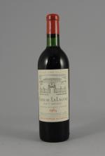 HAUT-MÉDOC, Château La Lagune, 1964. 6 bouteilles, rouge, enveloppées dans...