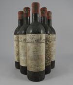 PAUILLAC, Chateau Mouton Rothschild, 1955. 5 bouteilles, étiquettes sales et...