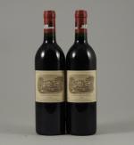 PAUILLAC, Château Lafite Rotschild 1988. 2 bouteilles. Etiquettes en bon...