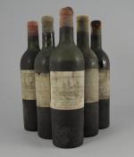 SAINT-ESTÈPHE, Cos d'Éstournel, 1953. 5 bouteilles, étiquettes sales et difficilement...