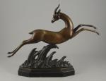 Lucien-Charles E. ALLIOT (1877-1967).Gazelle bondissante.Bronze à patine brune signé et...