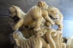 Important LION CHINOIS, ou chien de Fô, en ivoire finement...