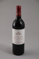 PAUILLAC. Château Les Forts de Latour, 1999. 10 bouteilles. Caisse...