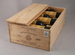 SAINT-ESTÈPHE. Les pélerins de Lafont Rochet, 2000. 12 bouteilles. Caisse...