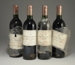 SAINT-ÉMILION - Château Larmande - 1994 - 4 bouteilles.
Une étiquette...