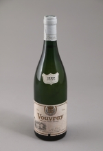 VOUVRAY. Château Vaudenuit, 1989. 12 bouteilles. Moelleux.