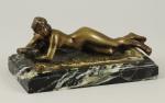 Jean GARNIER (Mouzeuil, 1853 - Vers 1910)Femme nue allongée près...