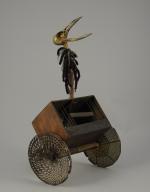 Simone LACOUR (née en 1926)"L'Émigrant" 1995.Assemblage, bois, métal, laine. Sculpture...