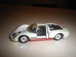 DINKY TOYS. Porsche carrera 6.Made in France, 503,67,1/43. Blanche.